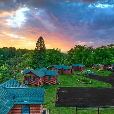 Edgewater Resort Iron Mountain Εξωτερικό φωτογραφία
