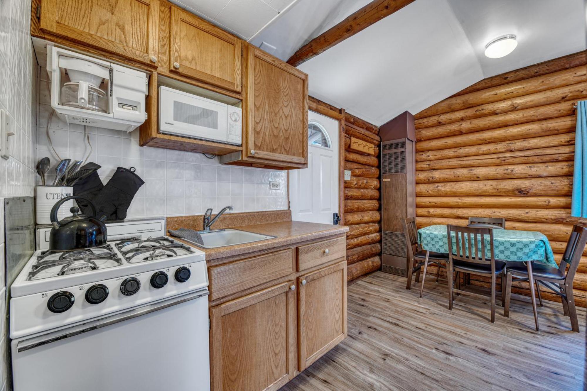 Edgewater Resort Iron Mountain Εξωτερικό φωτογραφία