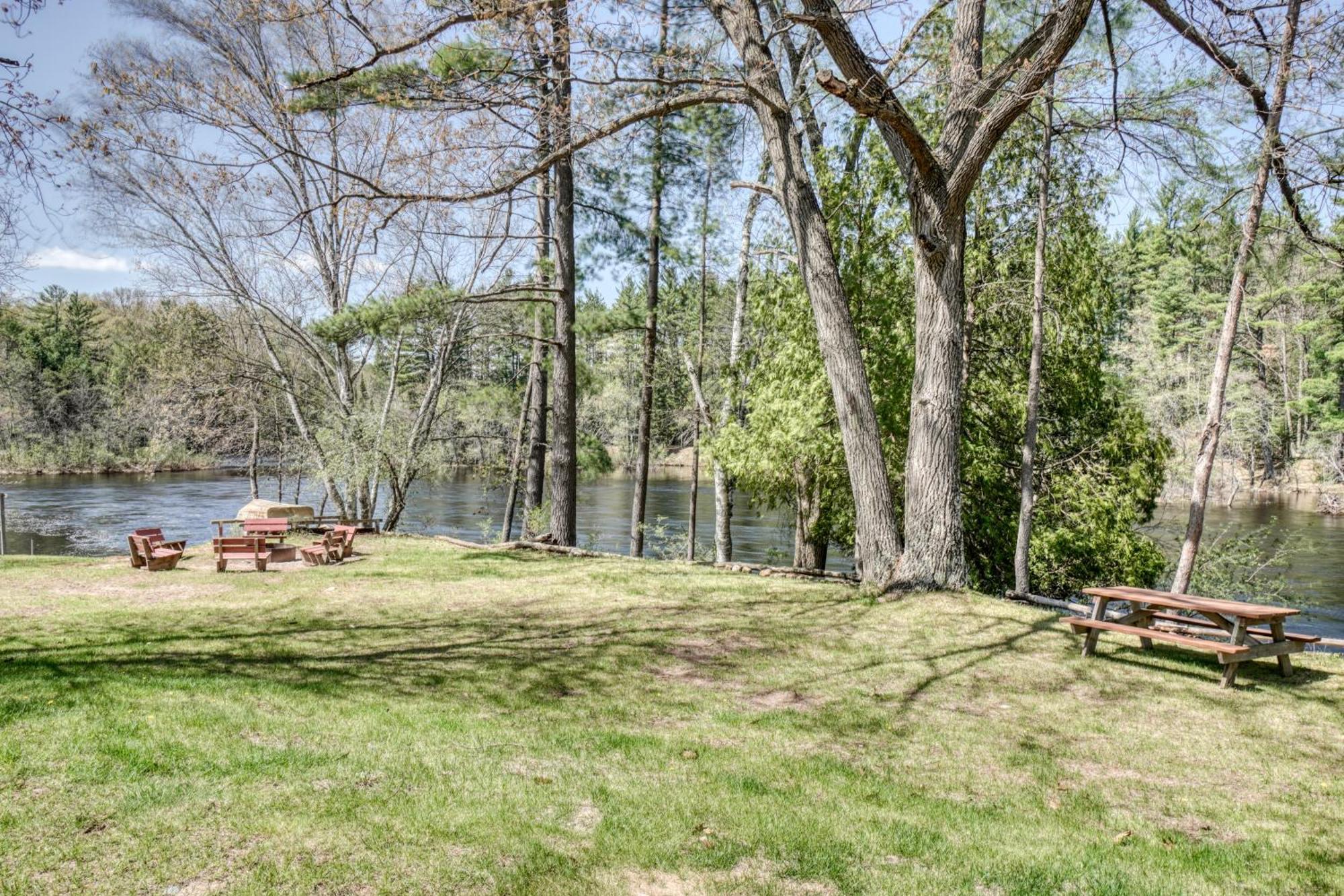 Edgewater Resort Iron Mountain Εξωτερικό φωτογραφία